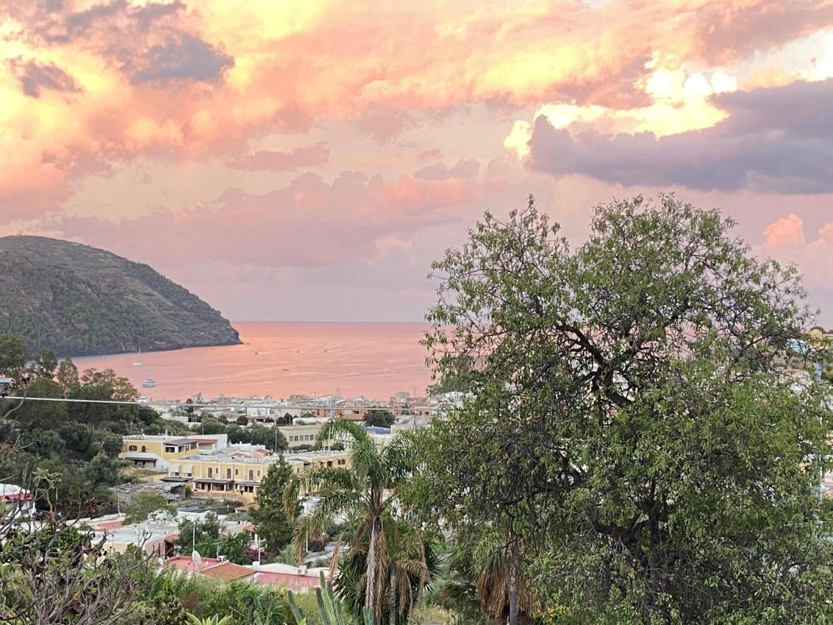 Villa La Milanina Lipari  Exteriér fotografie