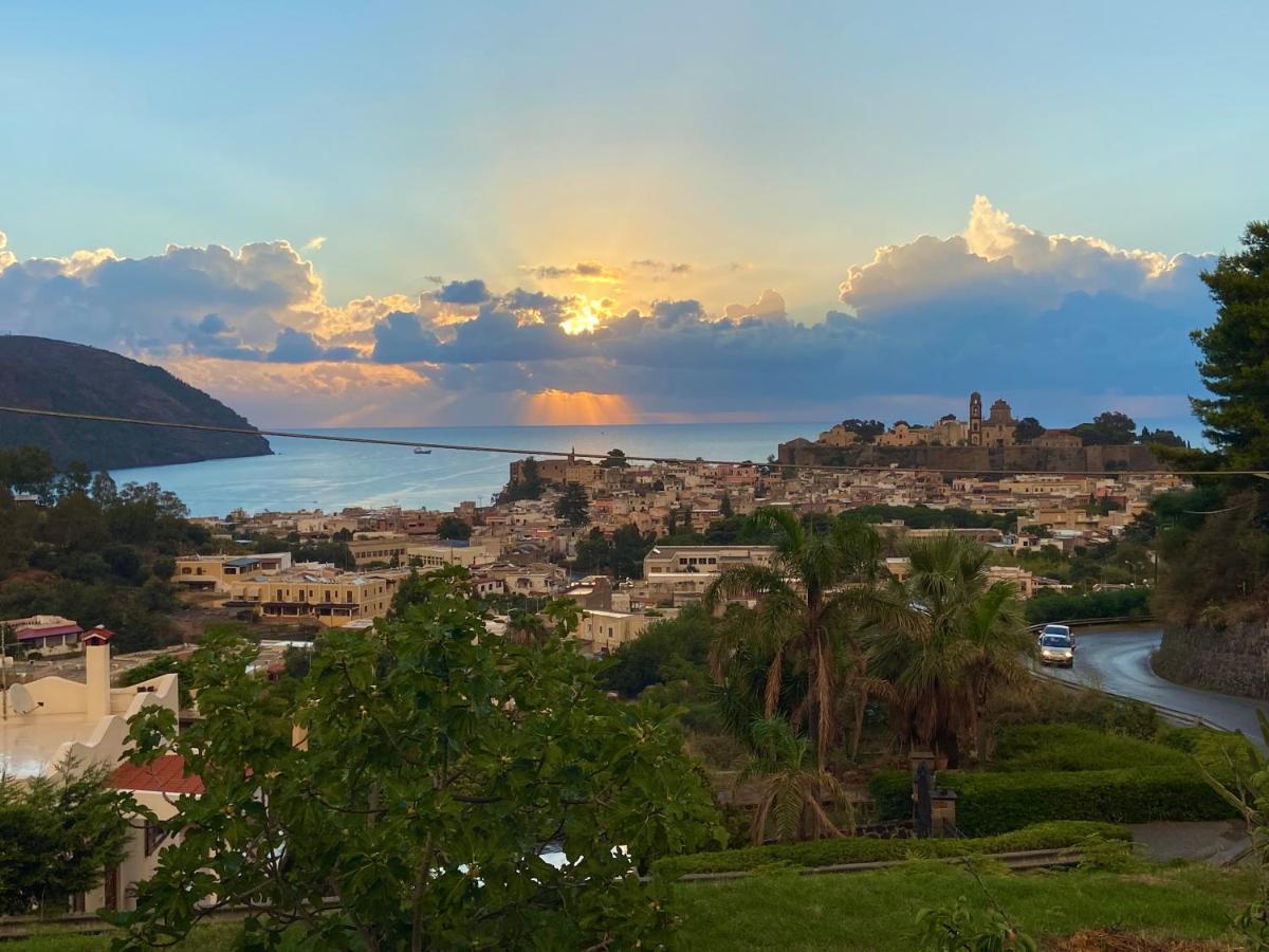 Villa La Milanina Lipari  Exteriér fotografie