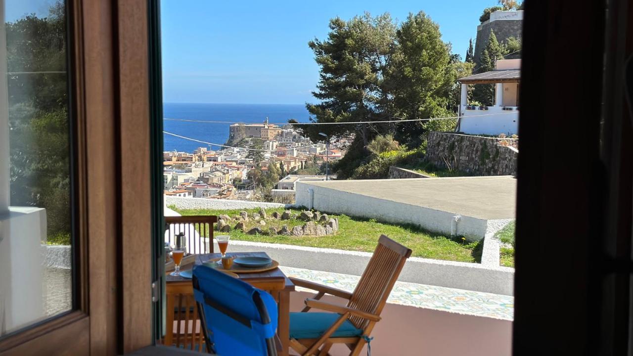 Villa La Milanina Lipari  Exteriér fotografie