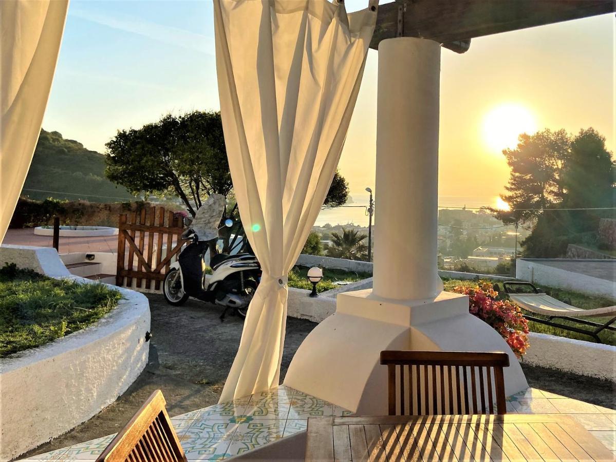 Villa La Milanina Lipari  Exteriér fotografie