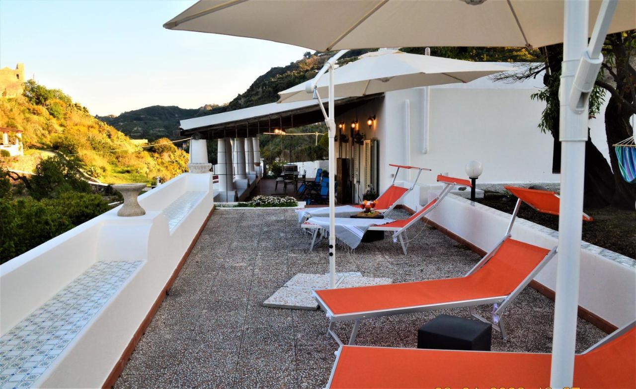 Villa La Milanina Lipari  Exteriér fotografie