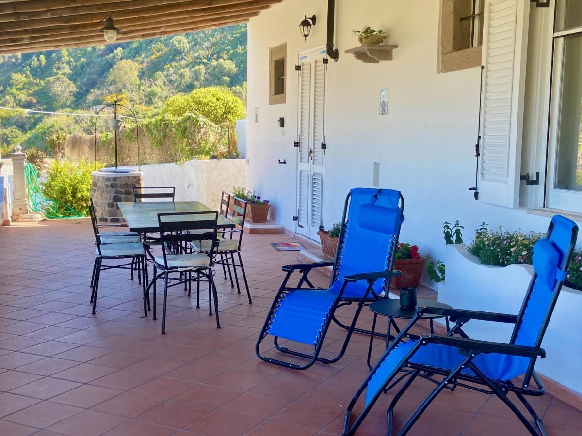 Villa La Milanina Lipari  Exteriér fotografie