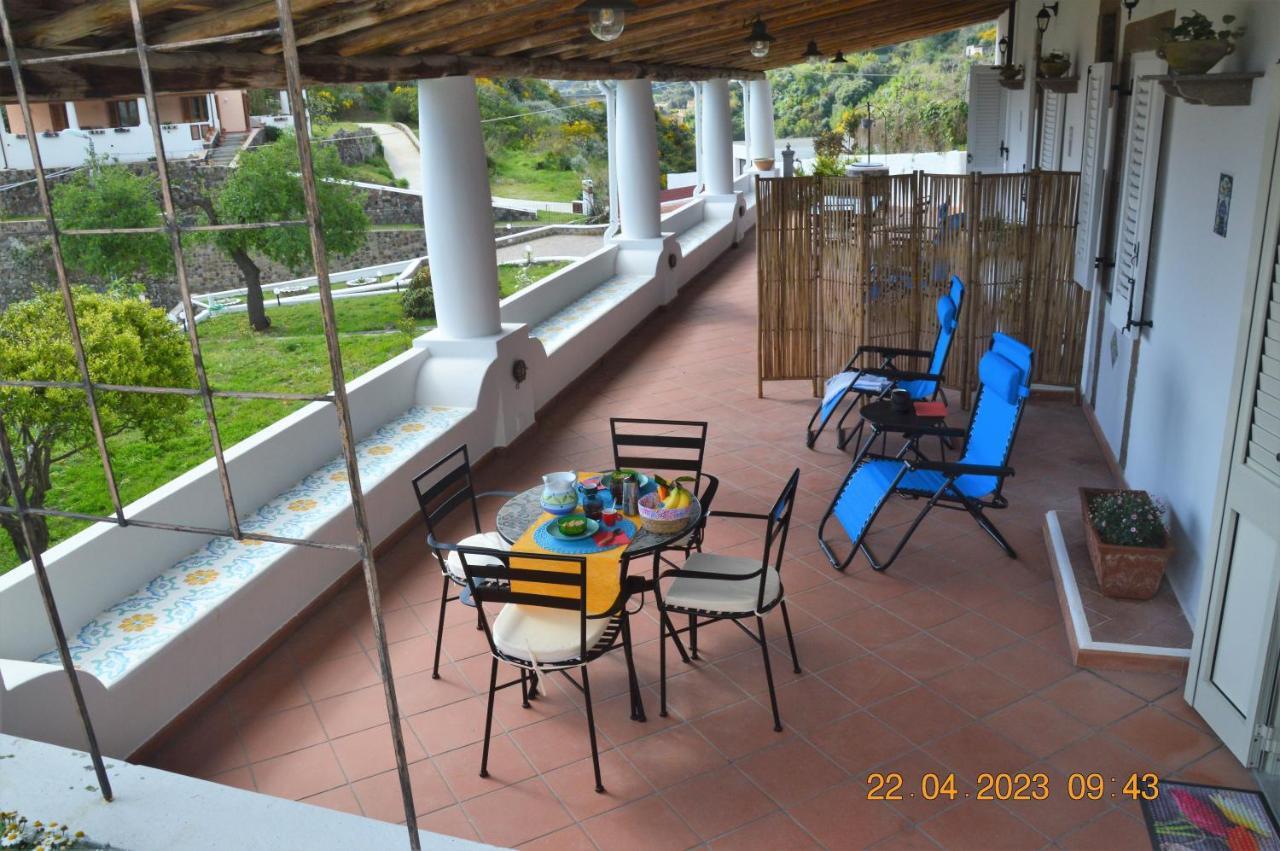 Villa La Milanina Lipari  Exteriér fotografie